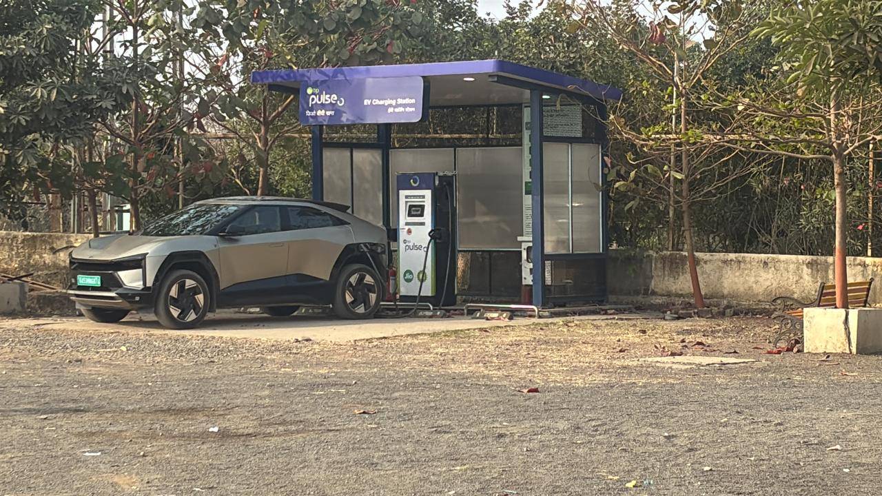Pit Stop Photo