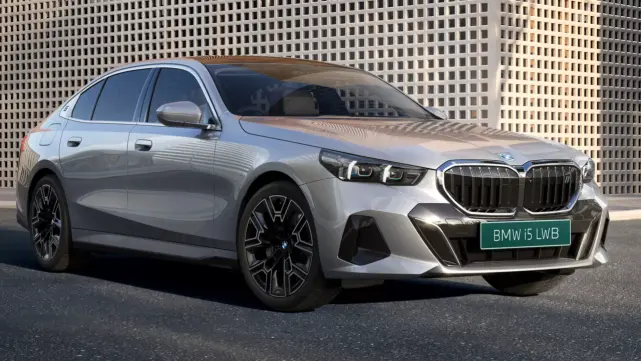BMW i5 LWB Bookings Open in India With 669 Km Range