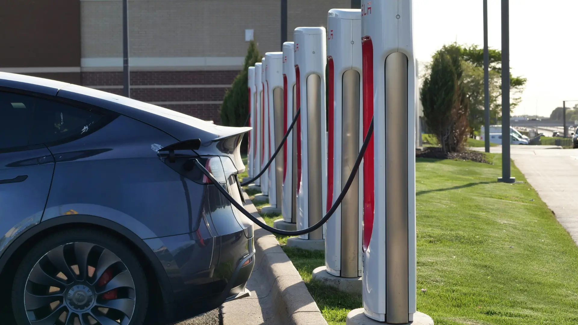 Half of India's EV Sales Now Come From Just Five States