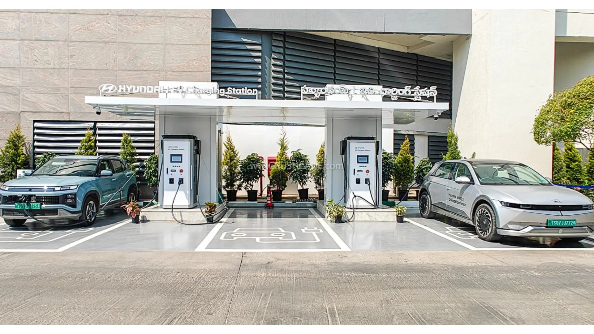 Hyundai Integrates 30,000+ EV Charging Points Into myHyundai App: Why It Matters for EV Owners
