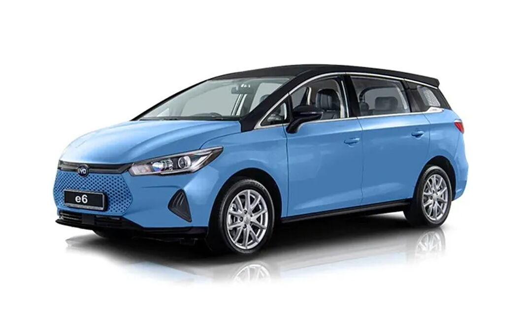BYD e6 in Blue