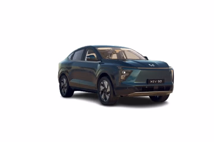 Mahindra XEV 9e Pack 1 in Nebula Blue