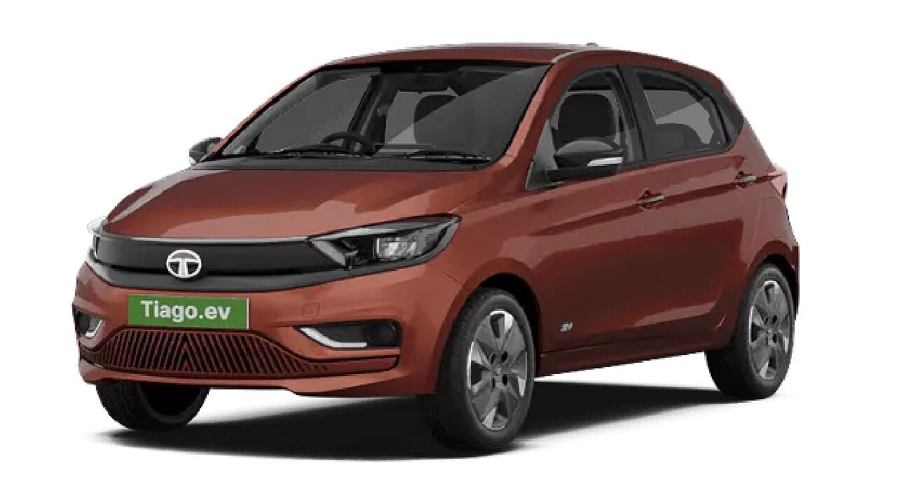 TATA Tiago EV in Supernova Copper