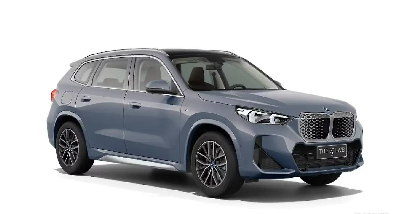 BMW iX1 LWB eDrive20L in Sparkling Cooper Grey Metallic