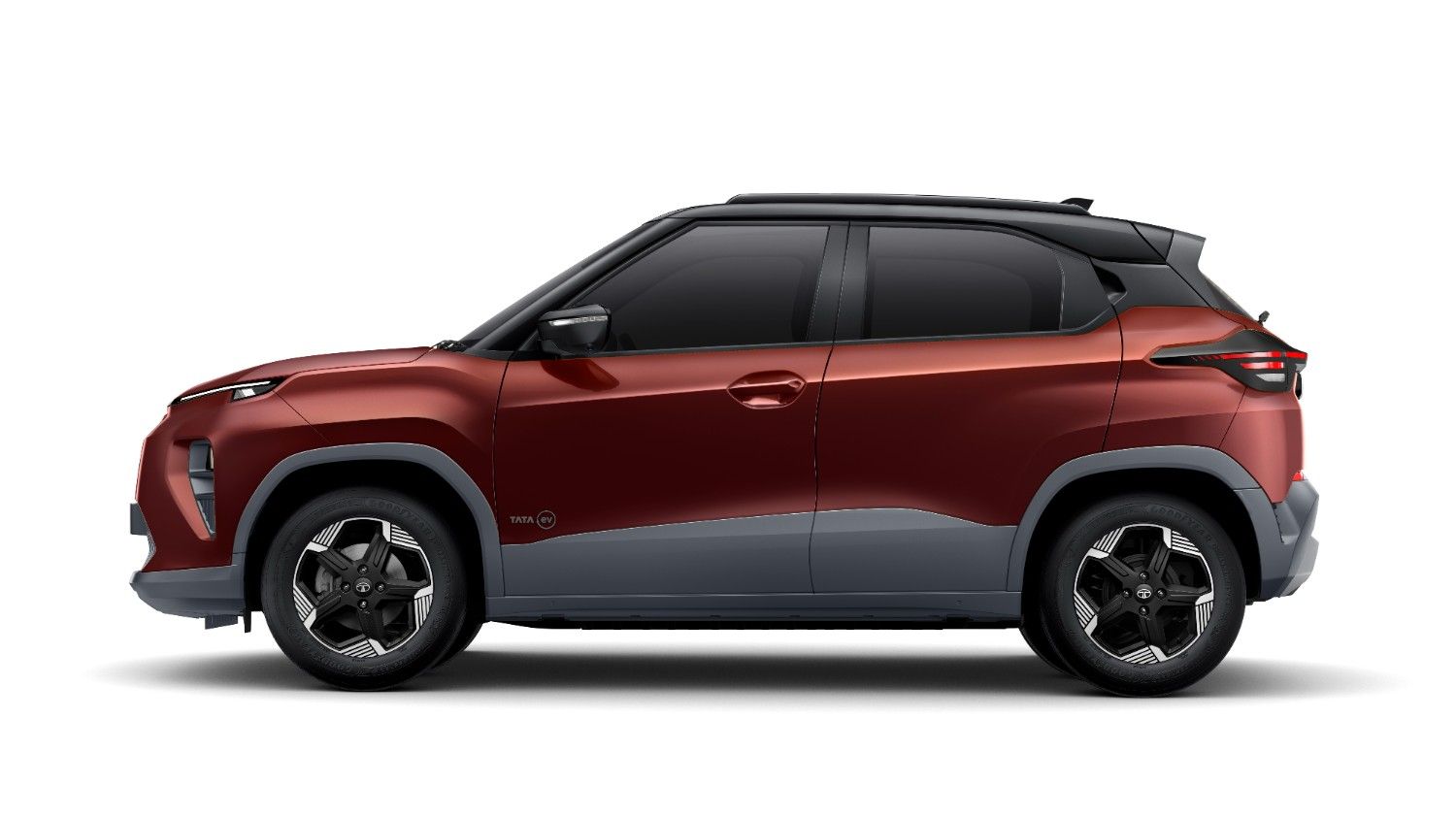 Tata Punch EV Empowered 40 in Supernova Copper