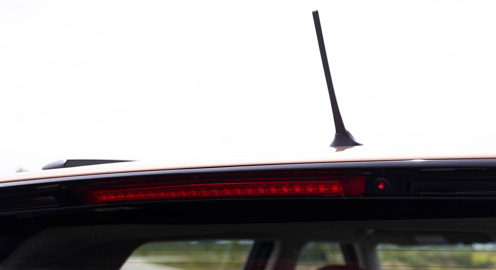 Mahindra XUV400 EV exterior view 19