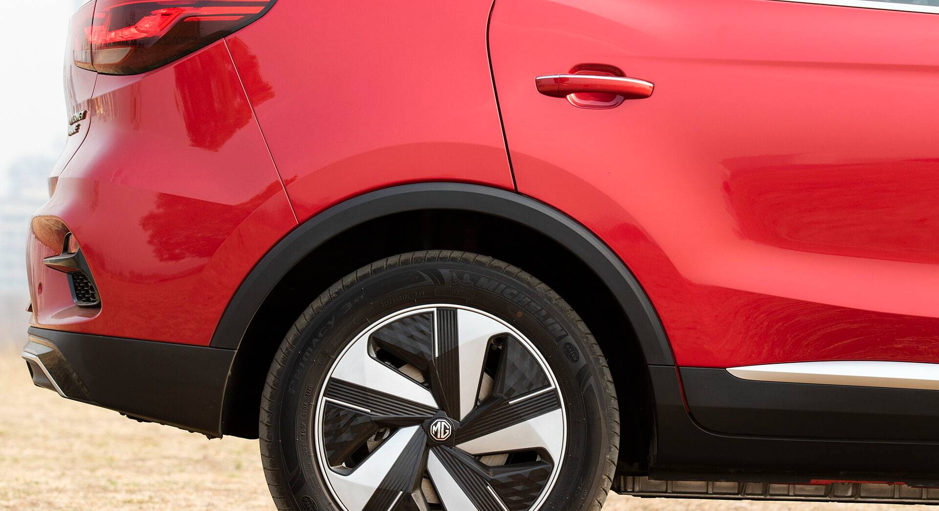 MG ZS EV exterior view 21