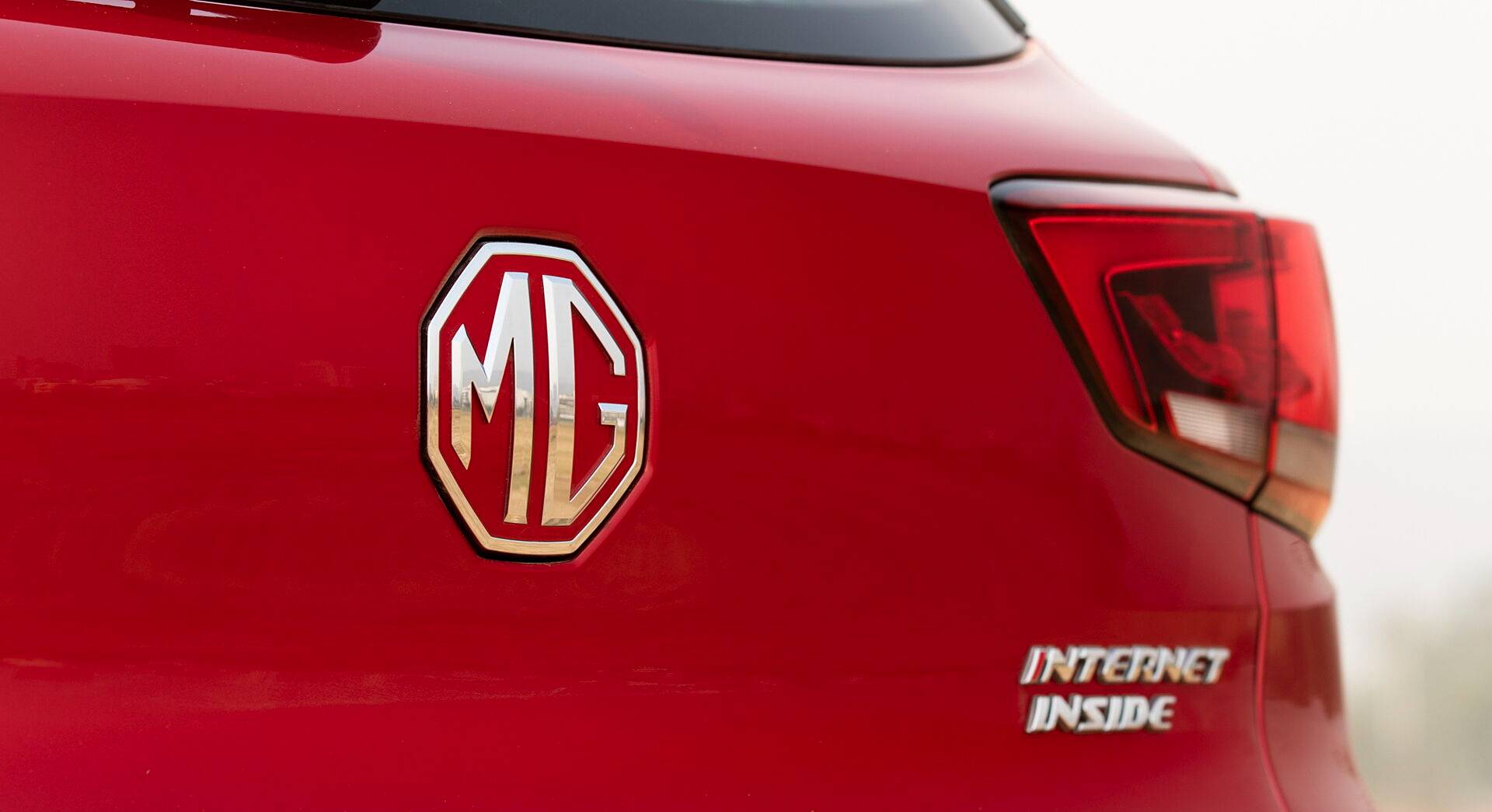 MG ZS EV exterior view 6