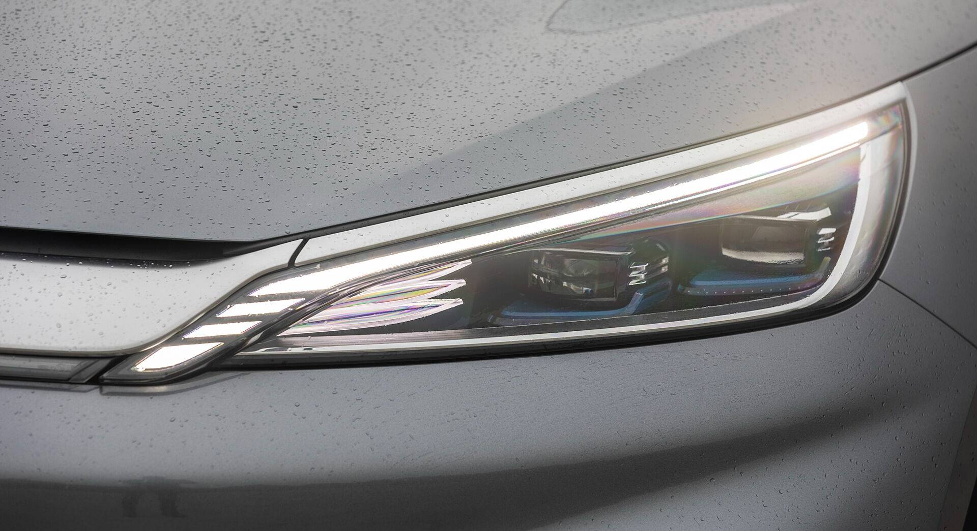 BYD ATTO 3 exterior view 6