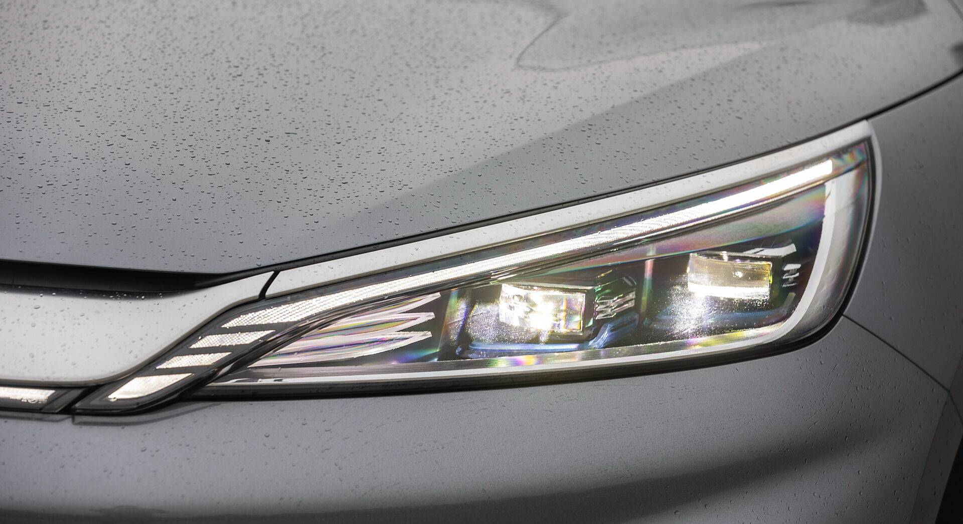 BYD ATTO 3 exterior view 7