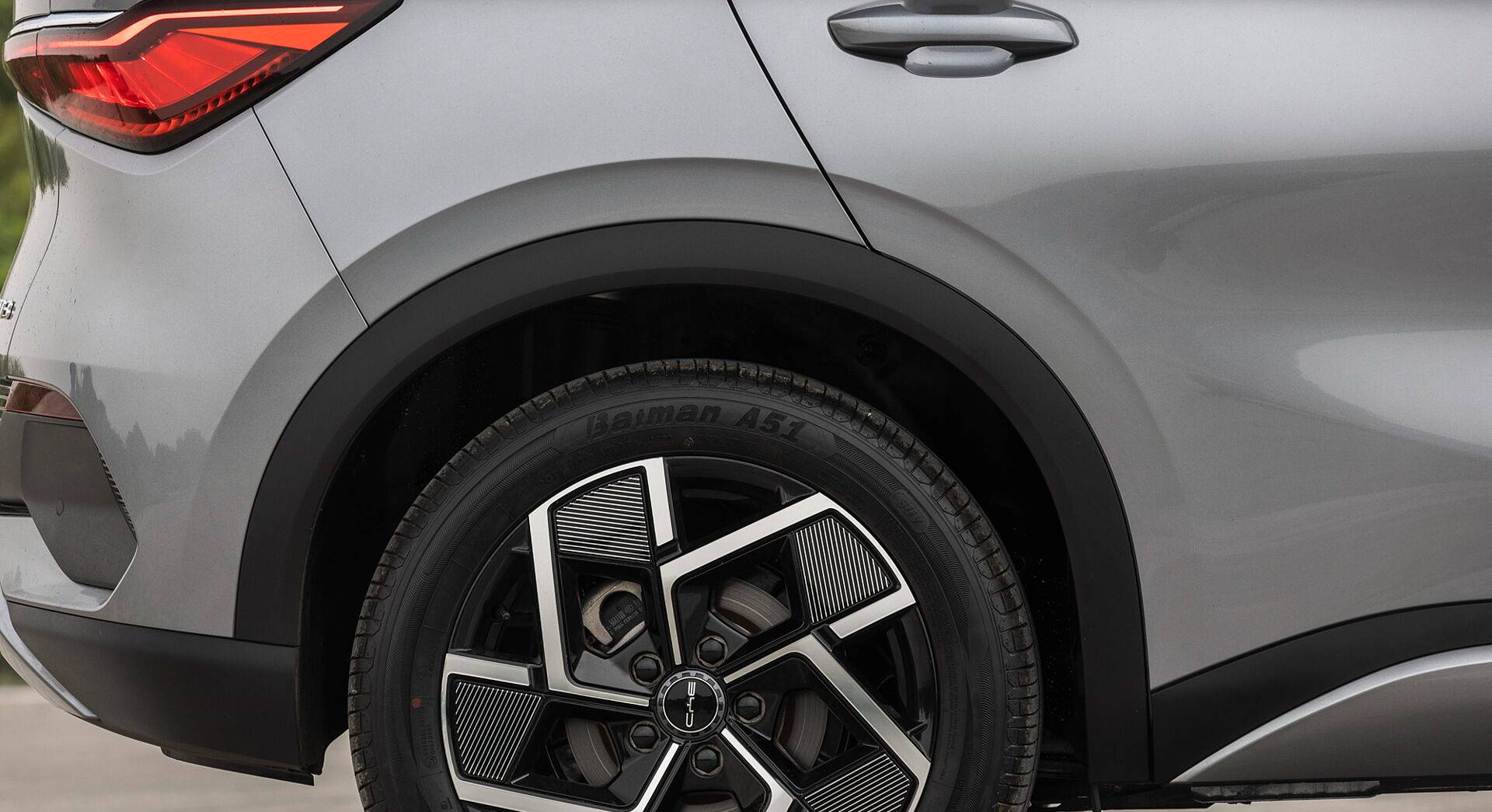 BYD ATTO 3 exterior view 18