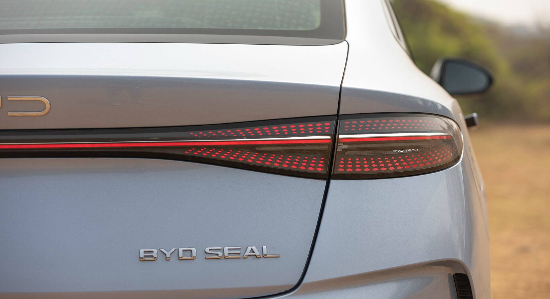 BYD Seal exterior view 21