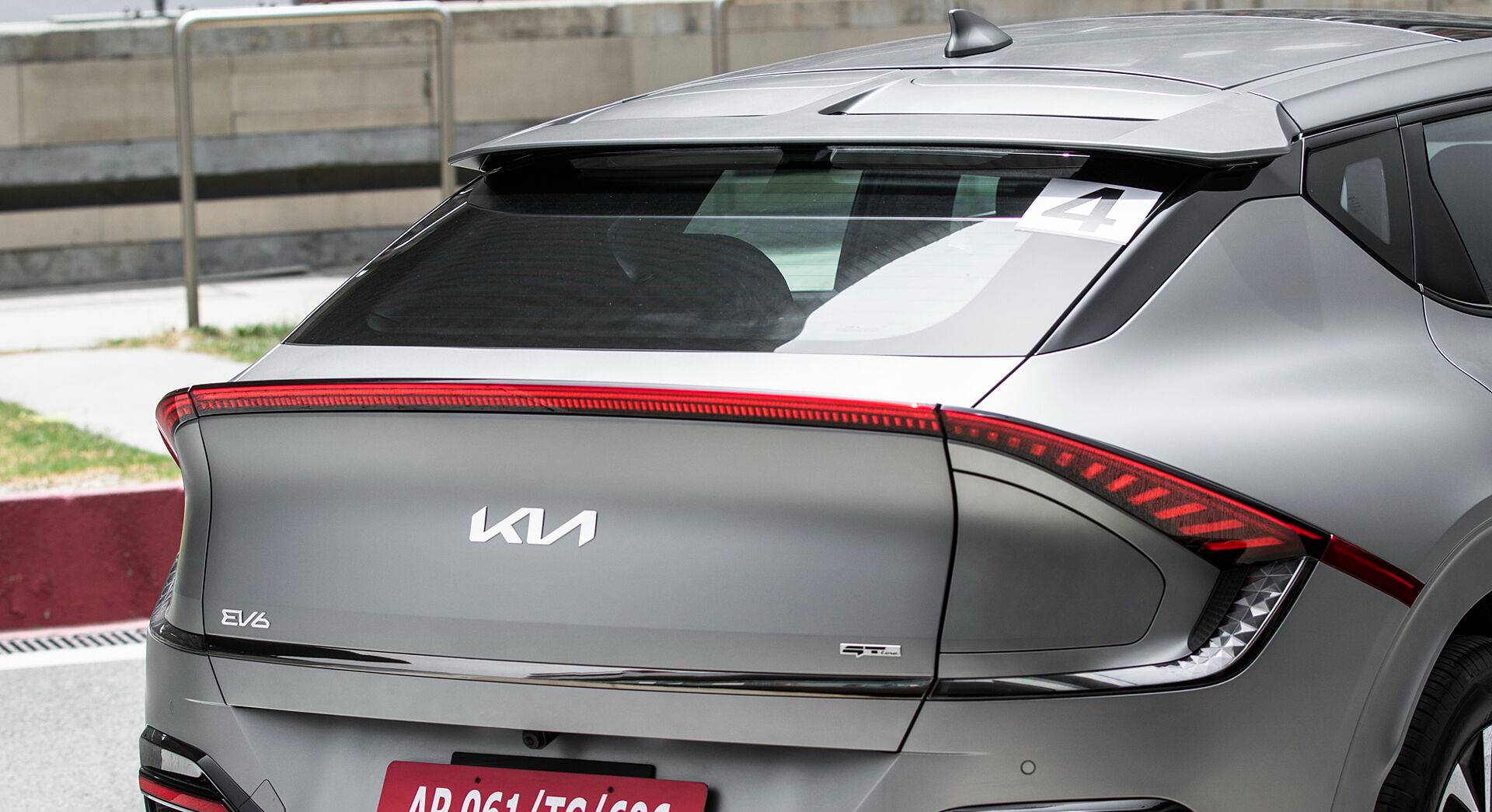 Kia EV6 exterior view 15
