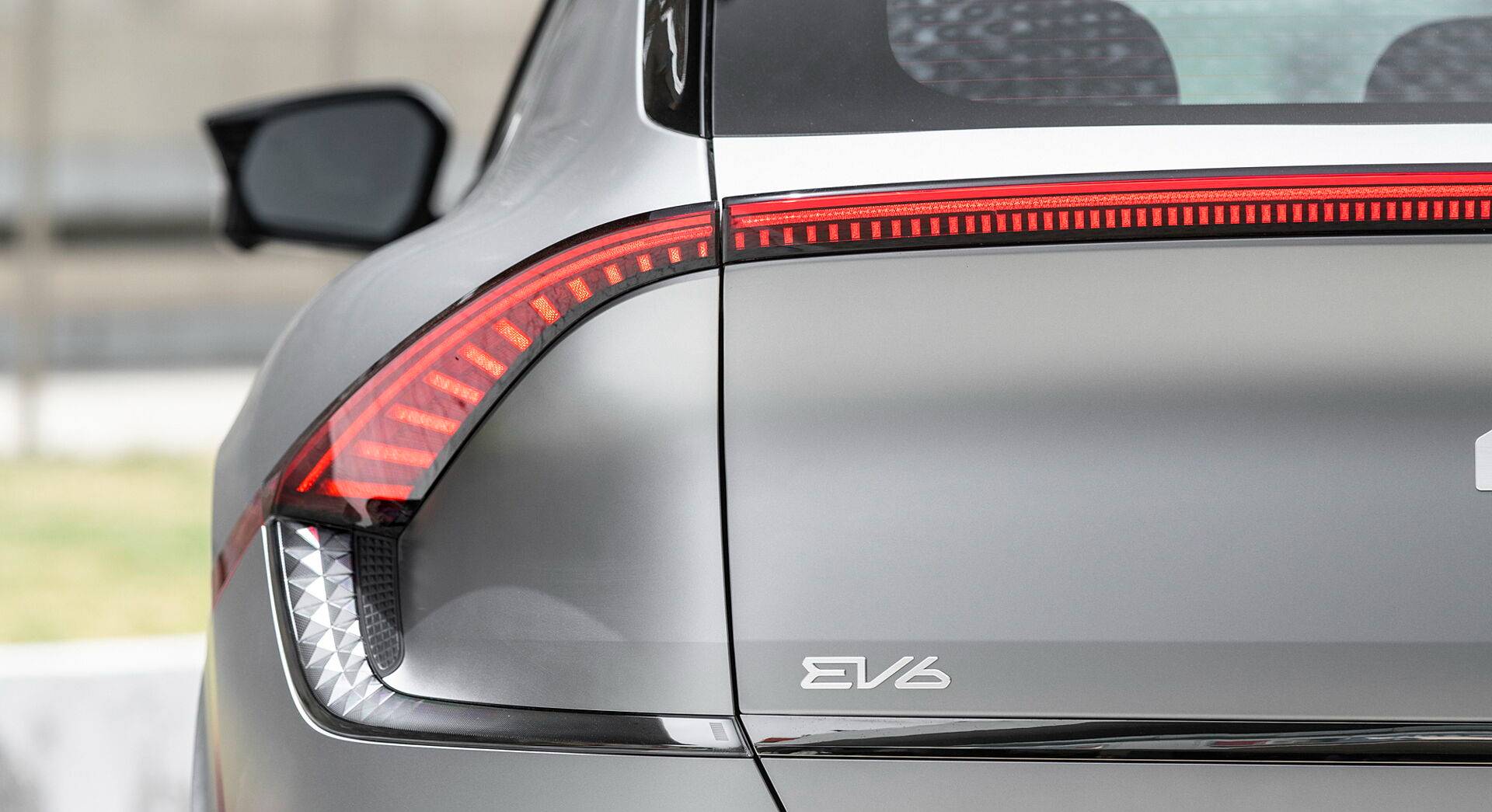 Kia EV6 exterior view 24