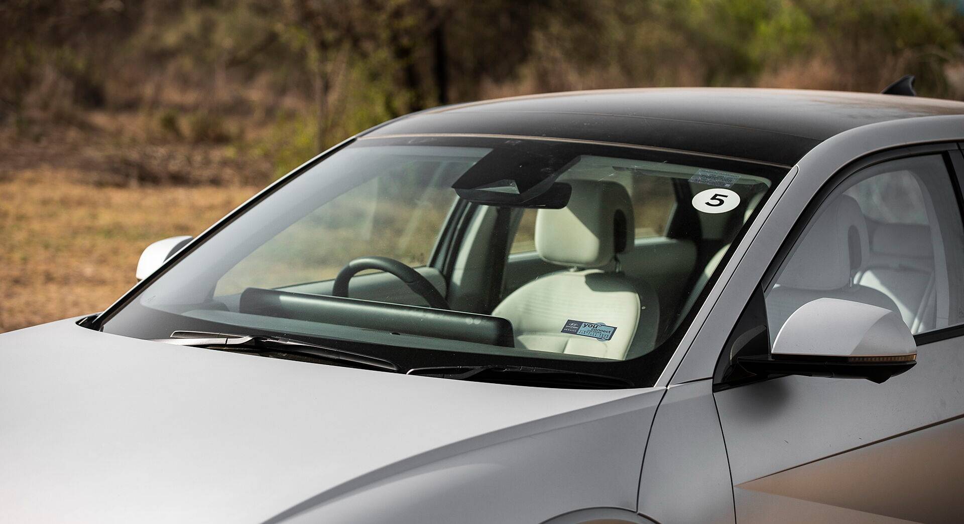 Hyundai Ioniq 5 exterior view 8