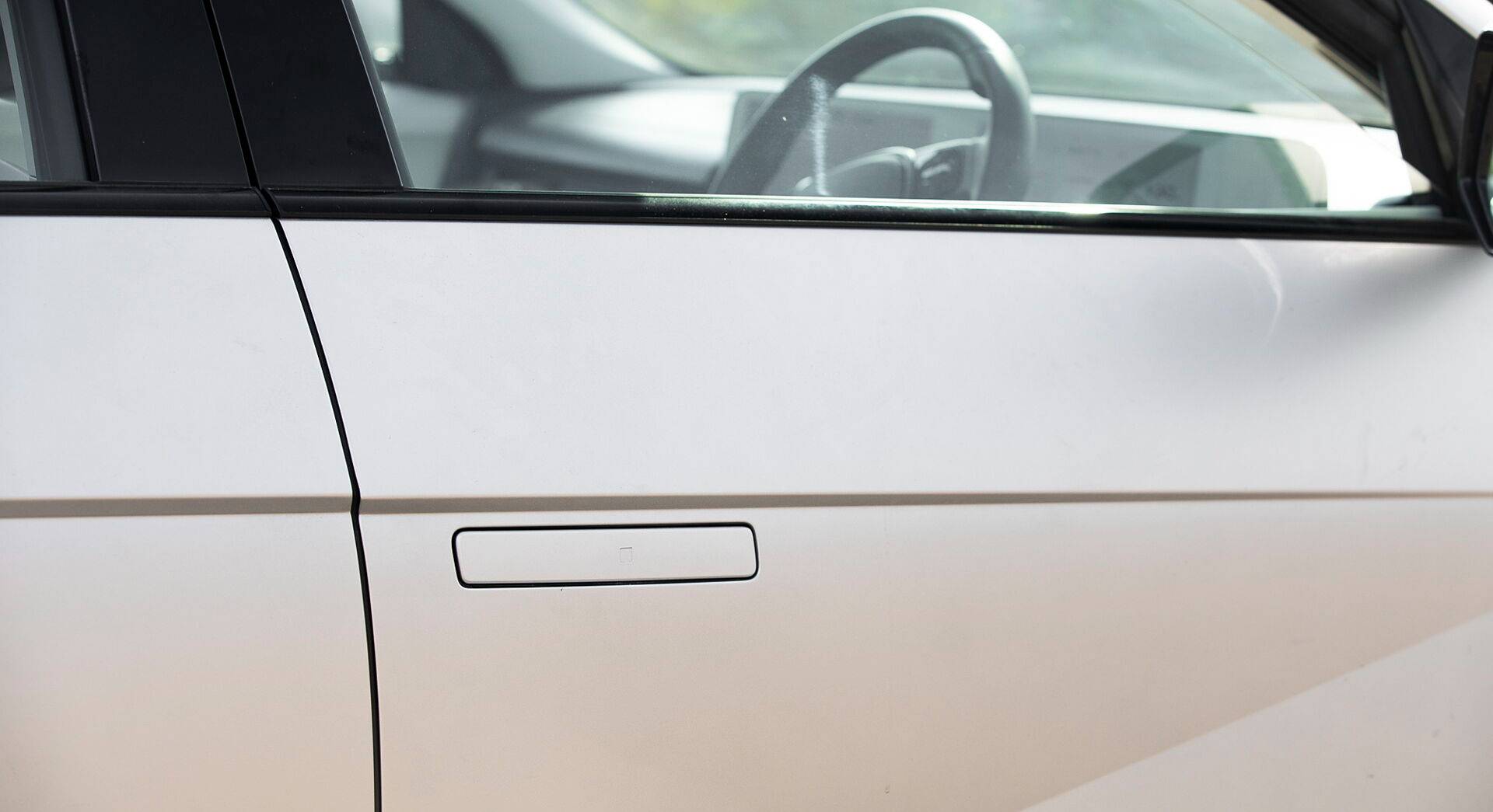 Hyundai Ioniq 5 exterior view 12
