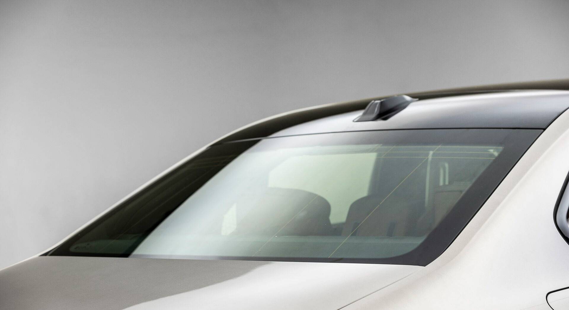 BMW i7 exterior view 17