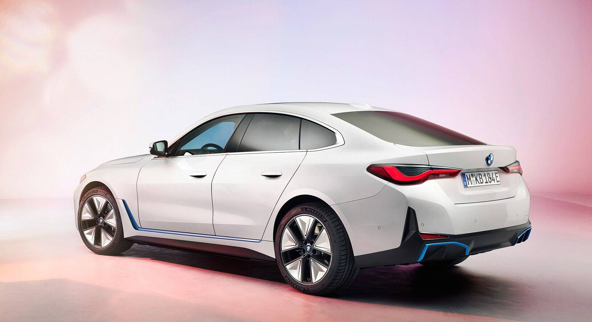 BMW i4 exterior view 5