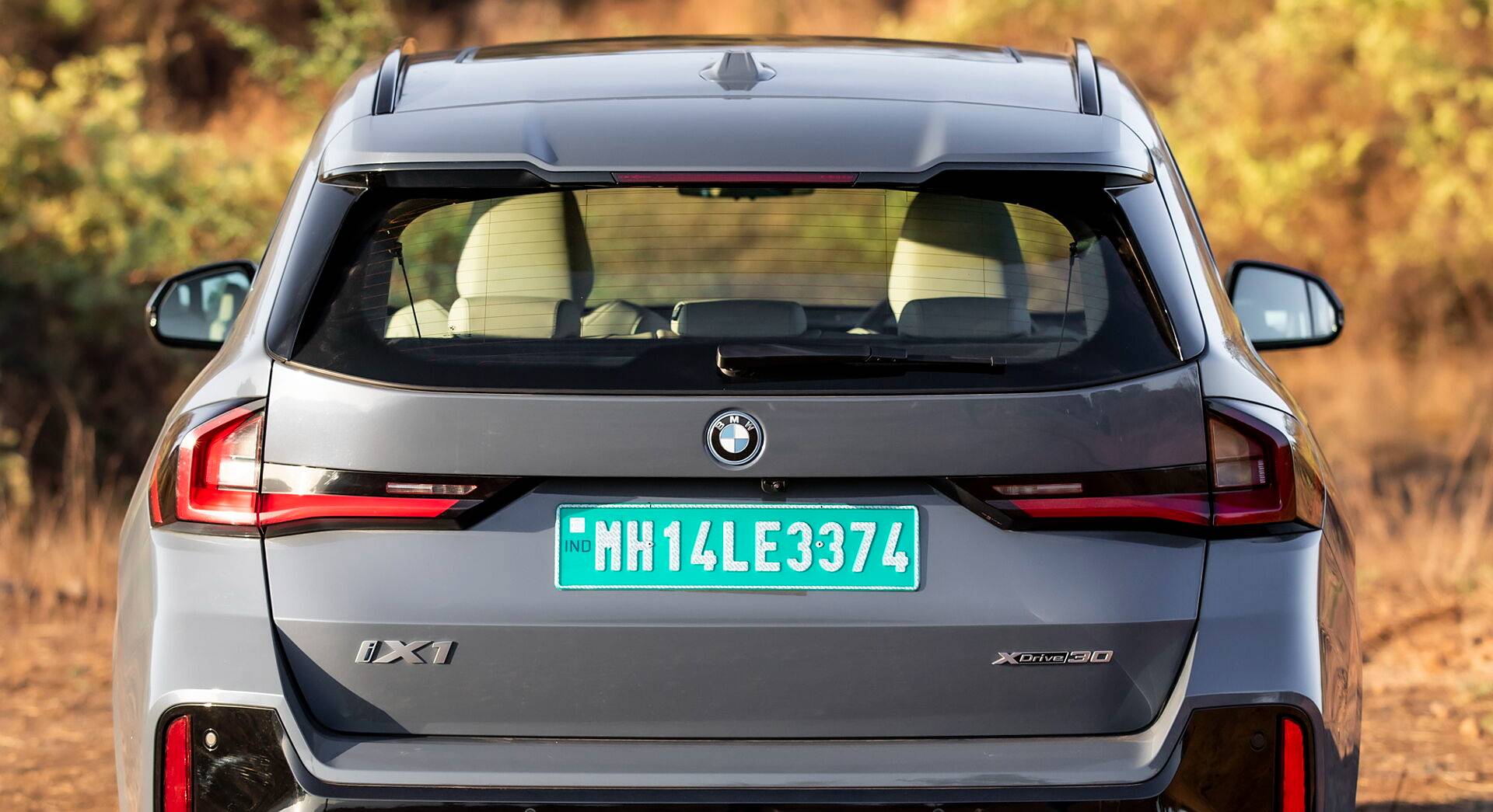 BMW iX1 exterior view 22