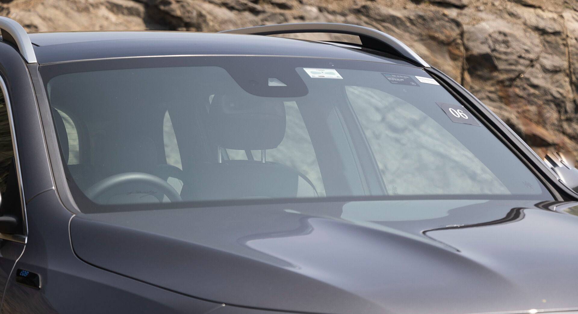 Mercedes-Benz EQB 350 4Matic exterior view 7
