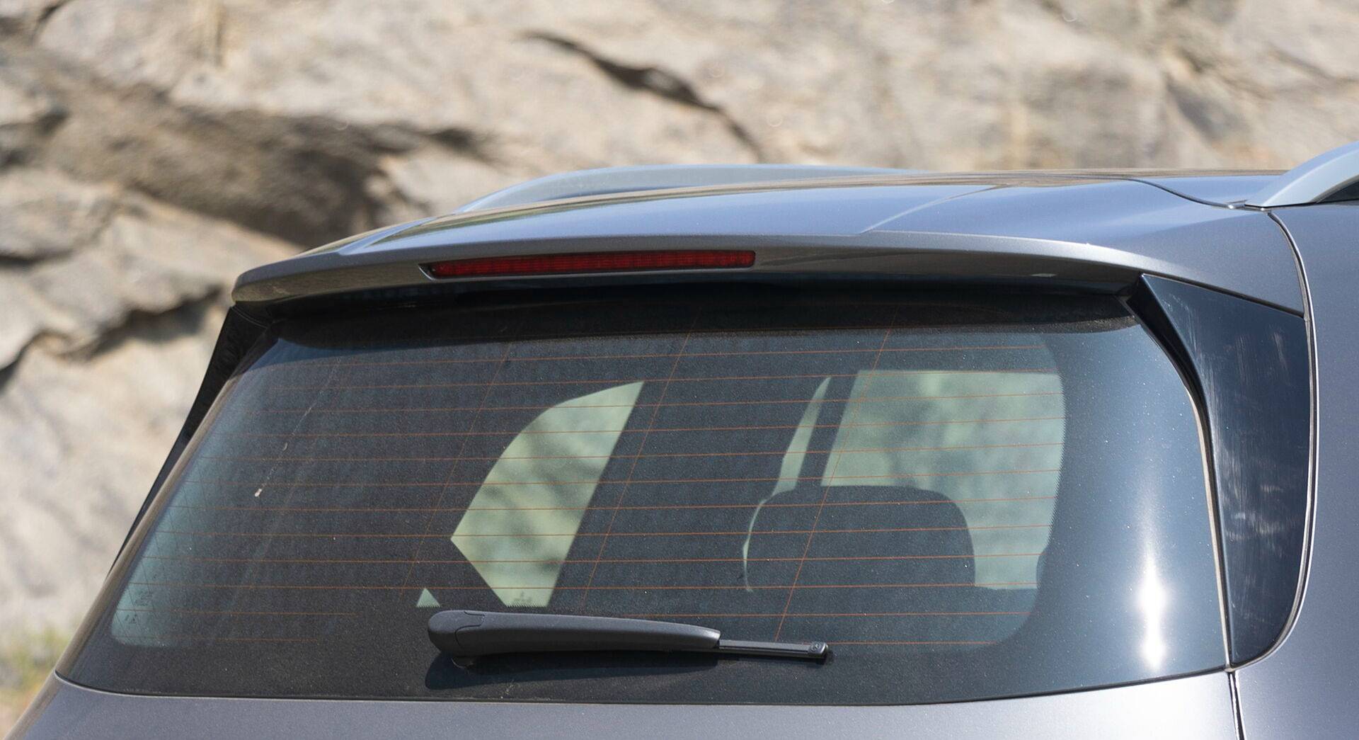 Mercedes-Benz EQB 350 4Matic exterior view 18