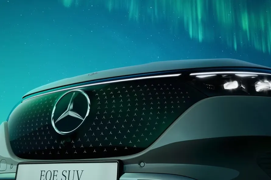 Mercedes-Benz EQE 500 4Matic exterior view 5