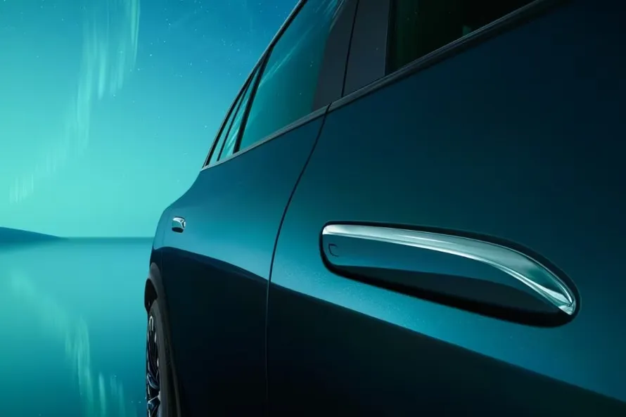 Mercedes-Benz EQE 500 4Matic exterior view 6