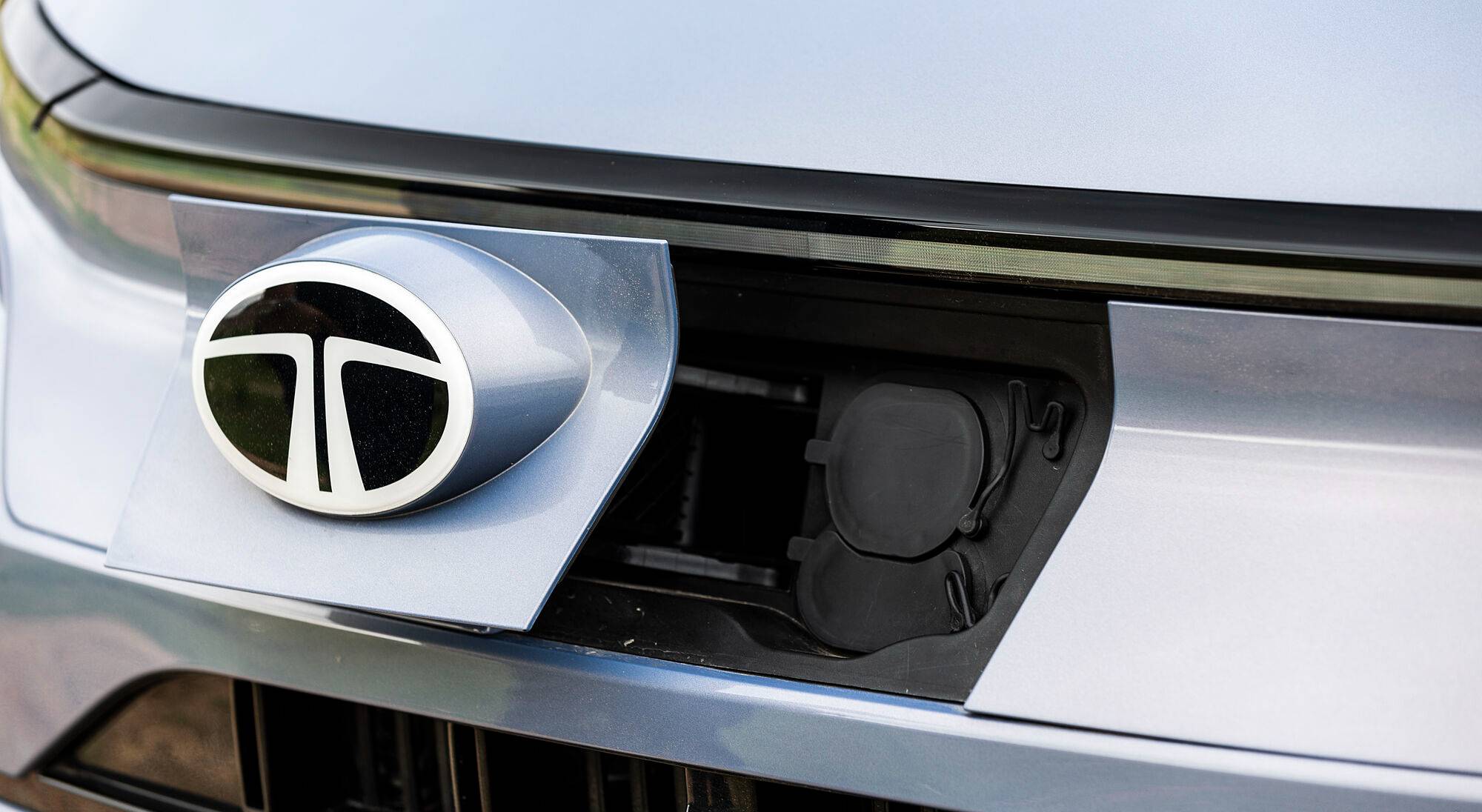 TATA Curvv EV exterior view 9