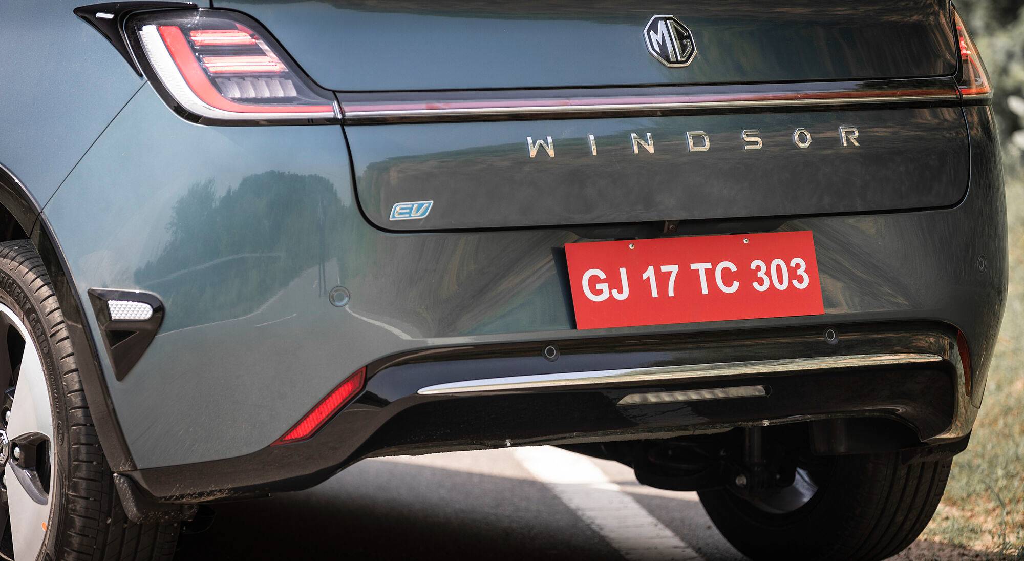 MG Windsor EV exterior view 20