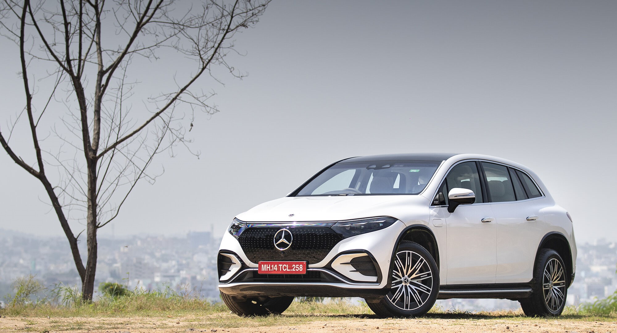 Mercedes-Benz EQS SUV 580 4Matic exterior view 3