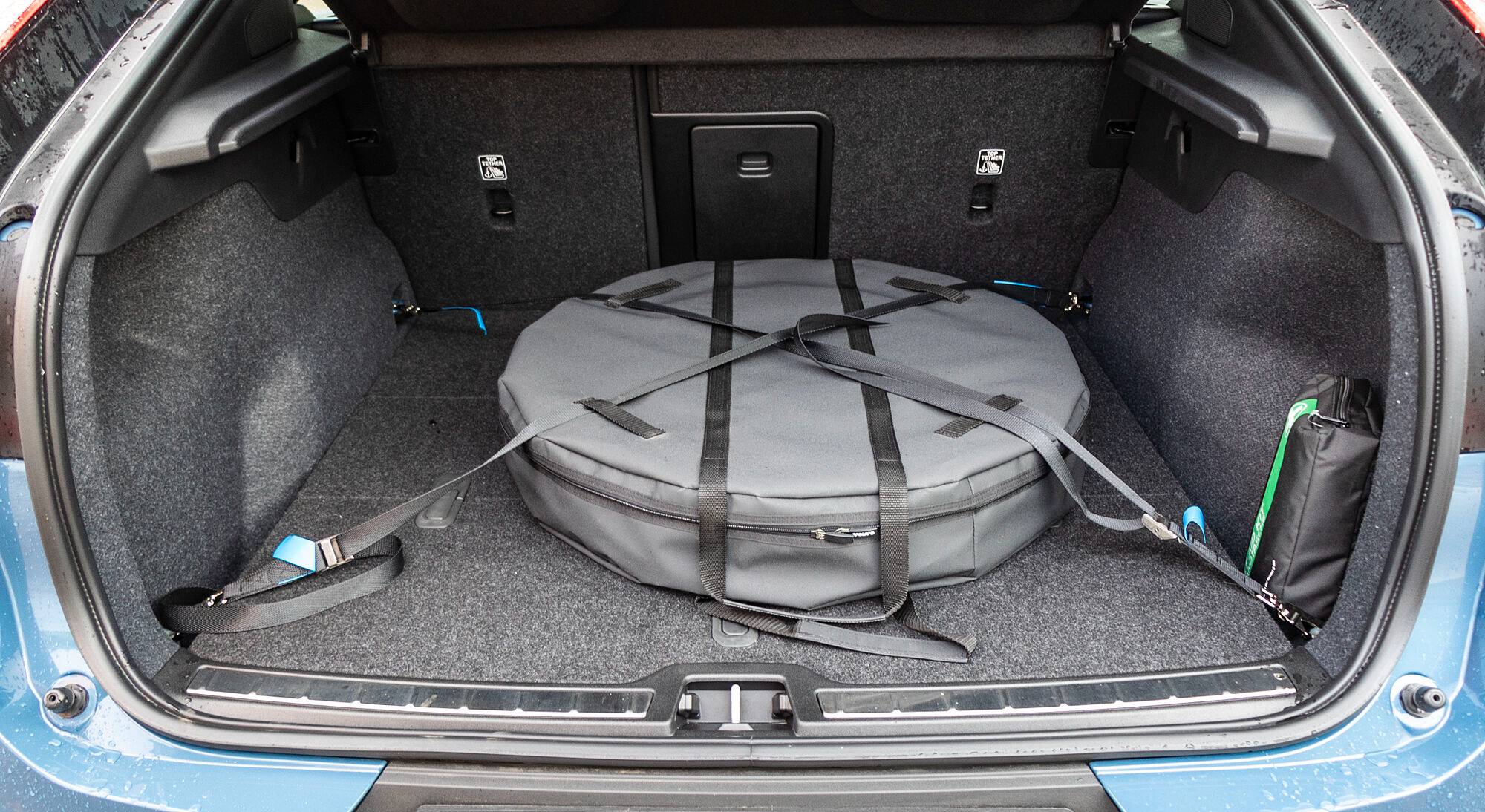 Volvo C40 Recharge exterior view 11