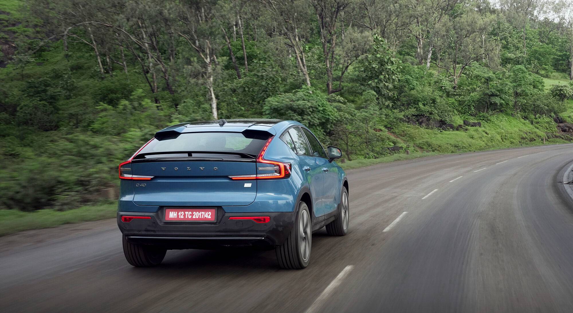 Volvo C40 Recharge exterior view 13
