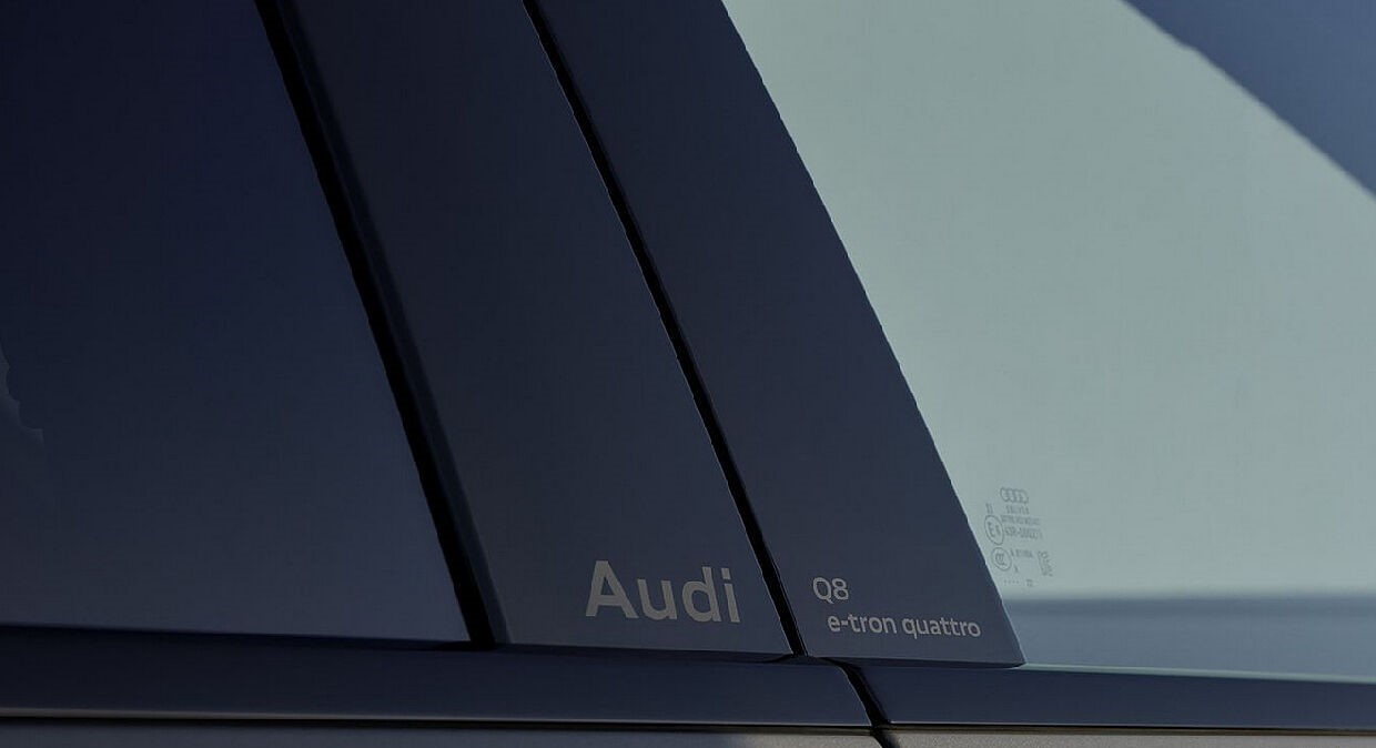 Audi Q8 e-tron exterior view 3