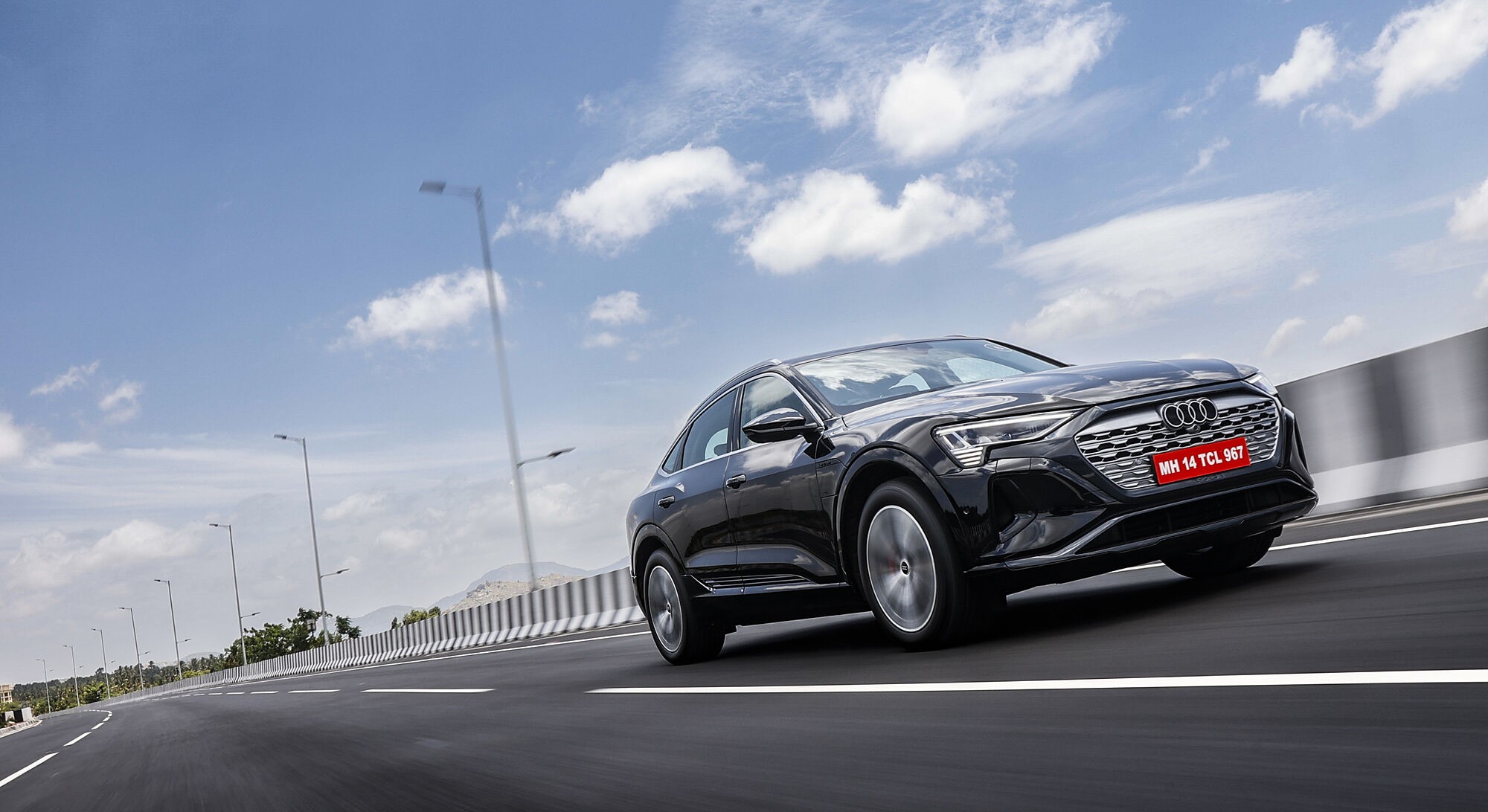 Audi Q8 e-tron Sportback exterior view 1
