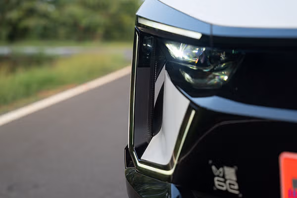 Mahindra BE 6 exterior view 12
