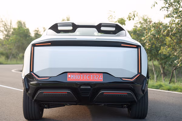 Mahindra BE 6 exterior view 17