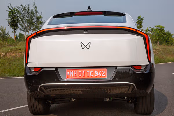 Mahindra XEV 9e exterior view 16