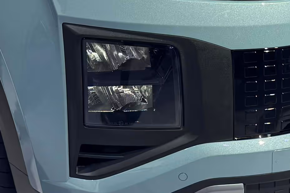 Hyundai Creta Electric exterior view 4
