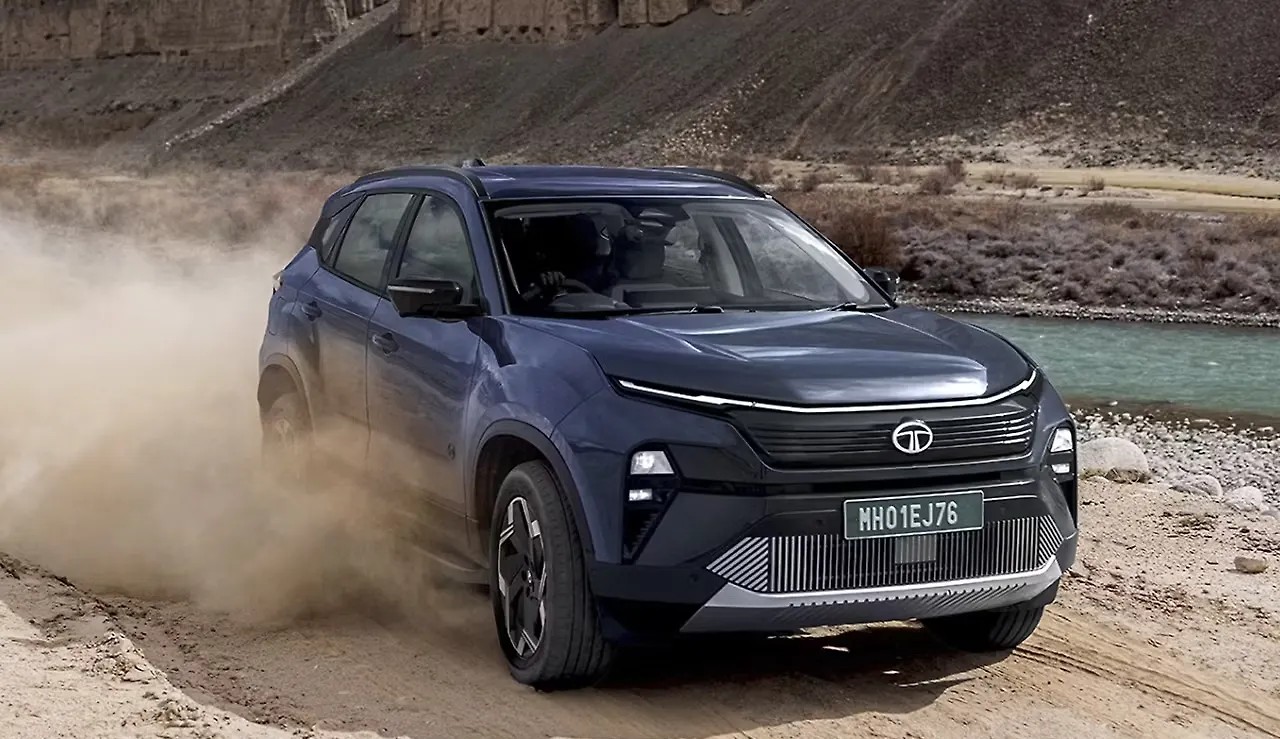 Tata Harrier EV exterior view 4