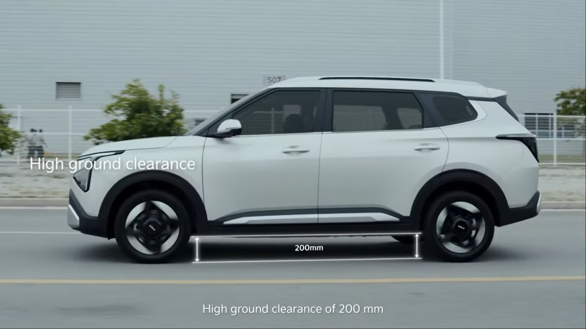 Kia Carens Clavis EV exterior view 7