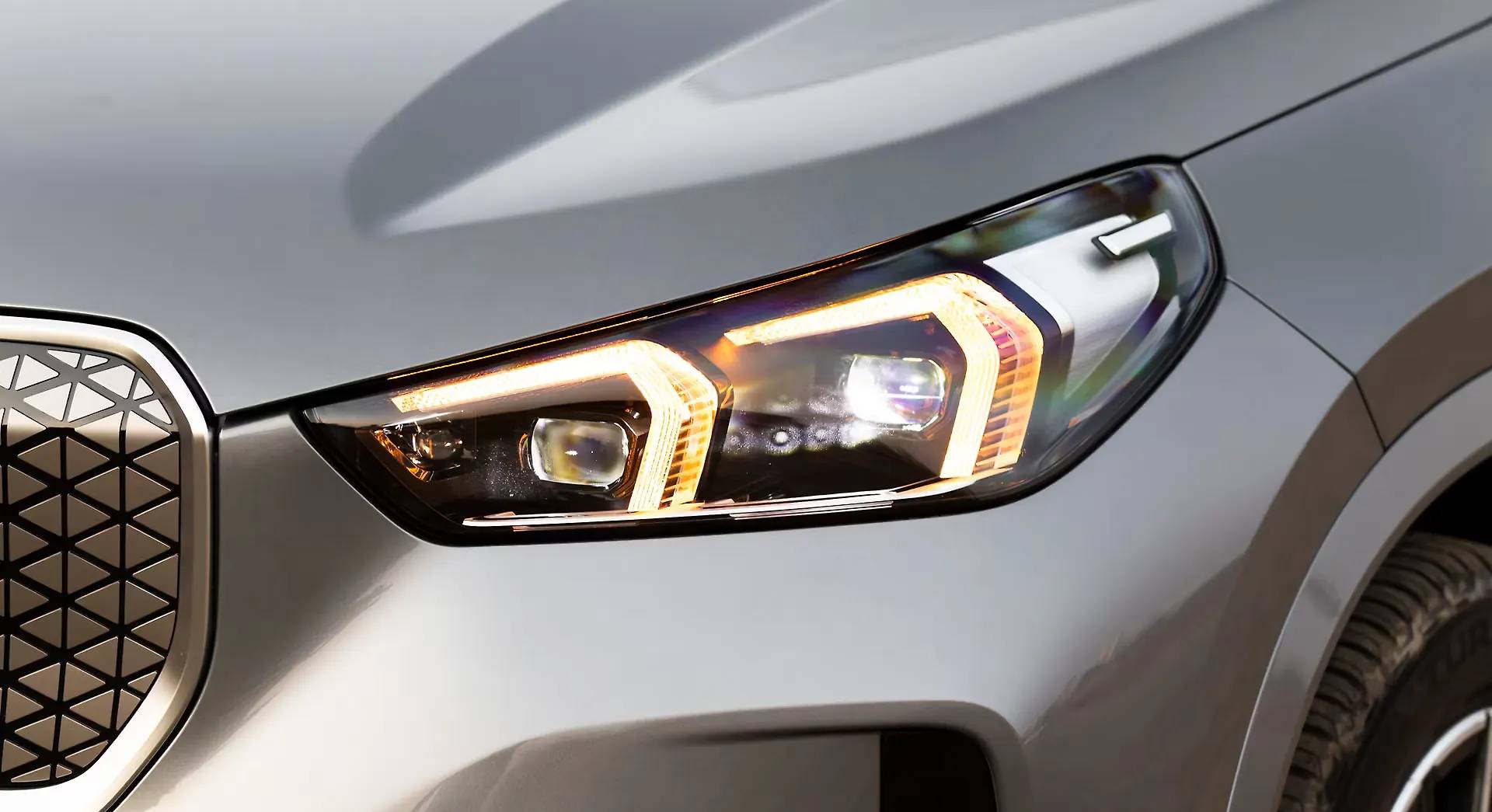 BMW iX1 LWB eDrive20L exterior view 12