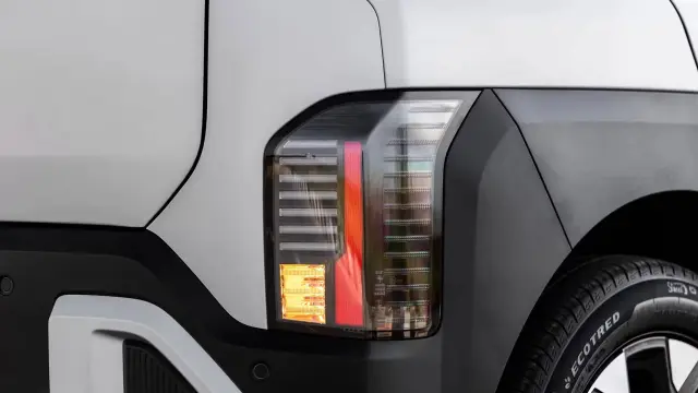 Kia Syros EV exterior - Rear Tail Lamp - image