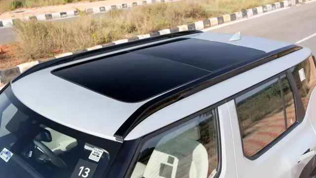 Kia Syros EV exterior - Sunroof - image