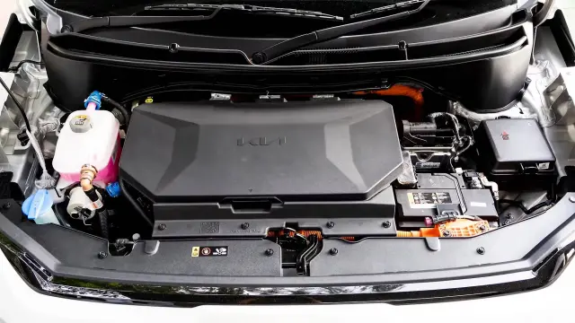 Kia Syros EV exterior - Front Trunk: Frunk - image