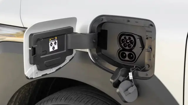 Kia Syros EV exterior - HV Battery Charging Port - image