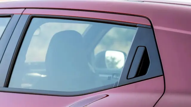 Toyota Urban Cruiser Ebella exterior - Rear Door Handle - image