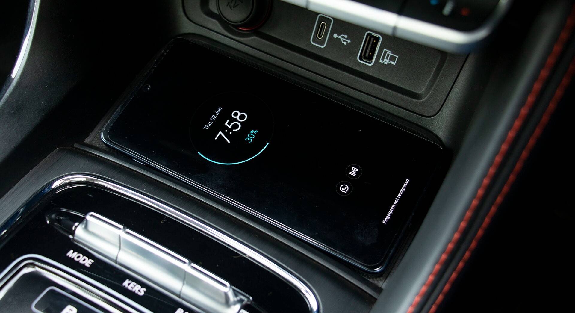 MG ZS EV interior view 8