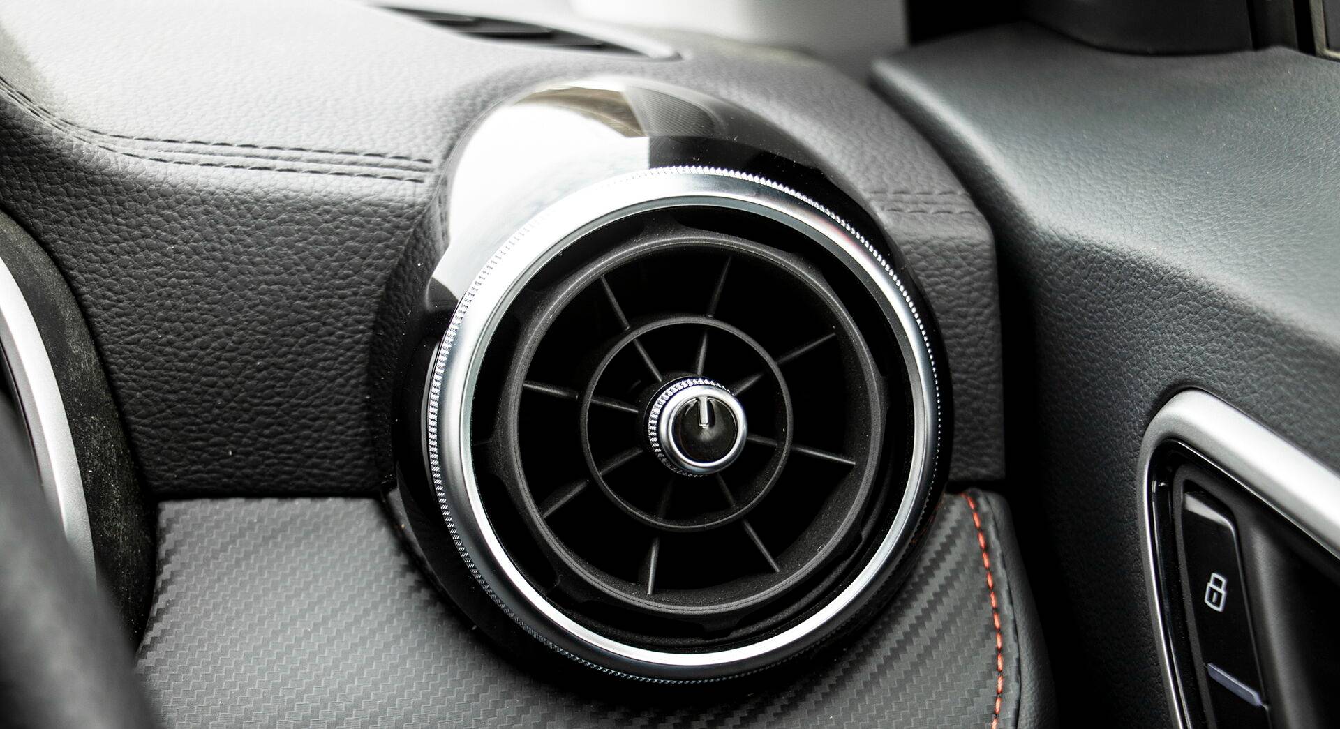 MG ZS EV interior view 41