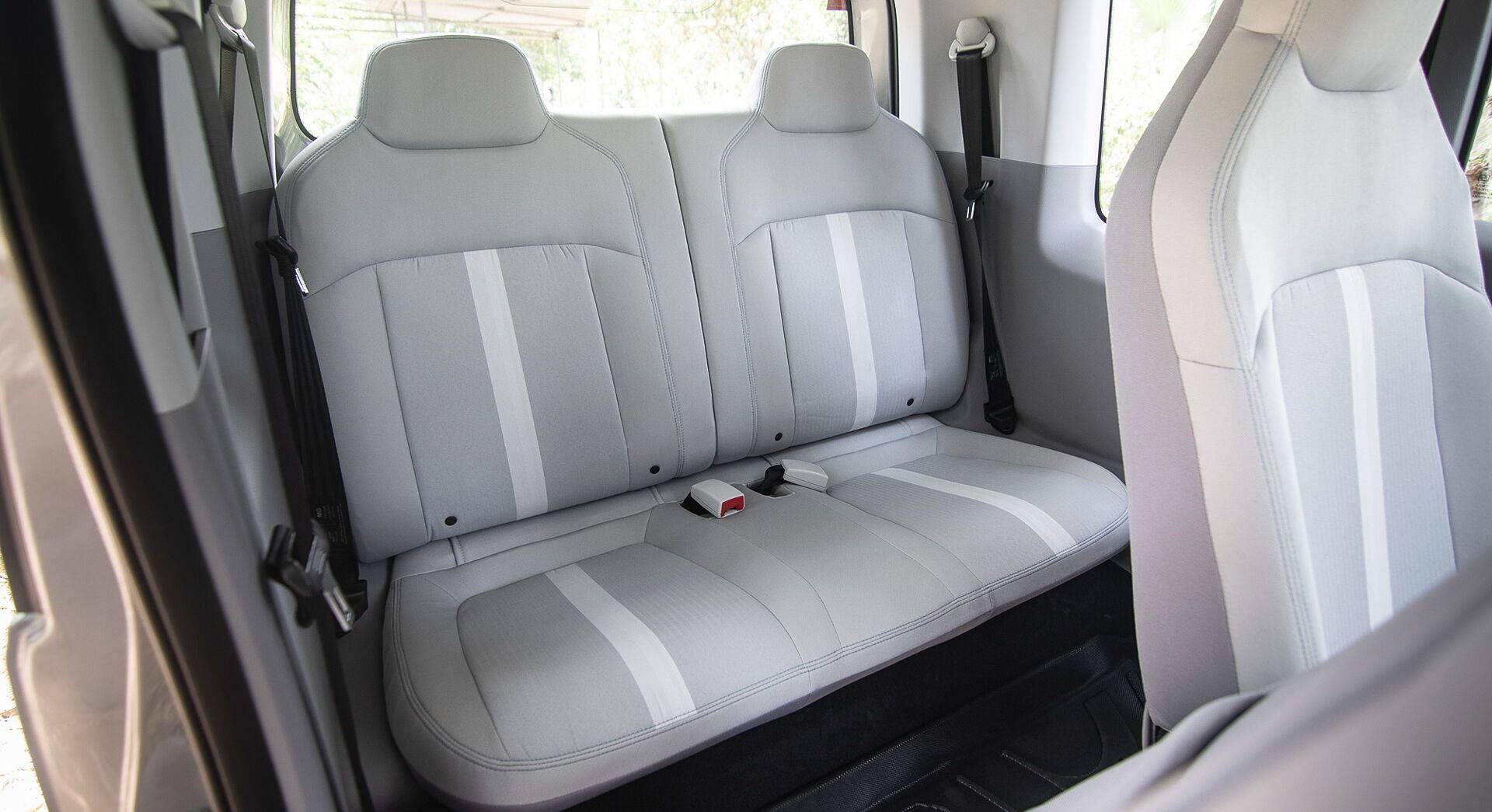 MG Comet EV interior view 6