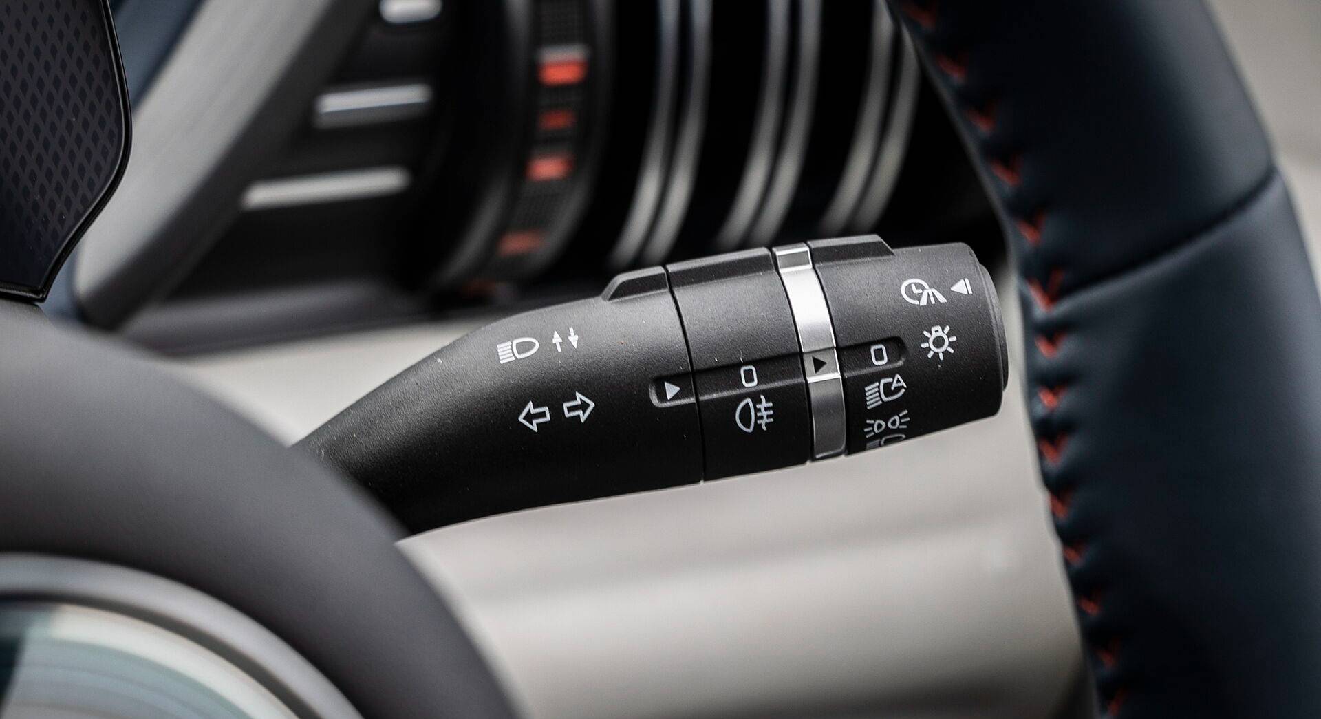 BYD ATTO 3 interior view 16